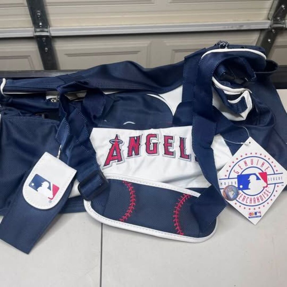 MLB Los Angeles Angels Duffle Bag New